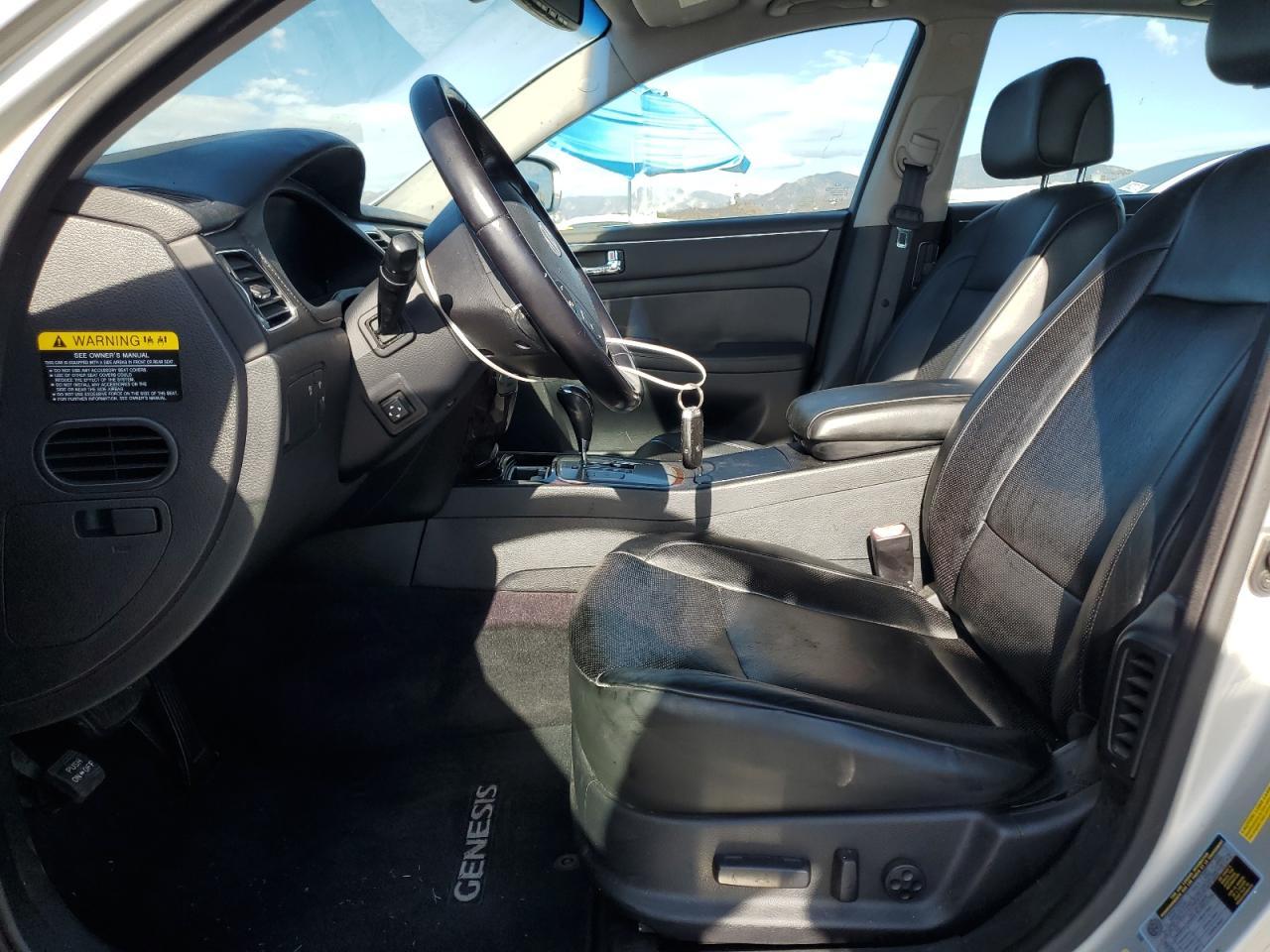 2010 Hyundai Genesis 3.8L - Image 7
