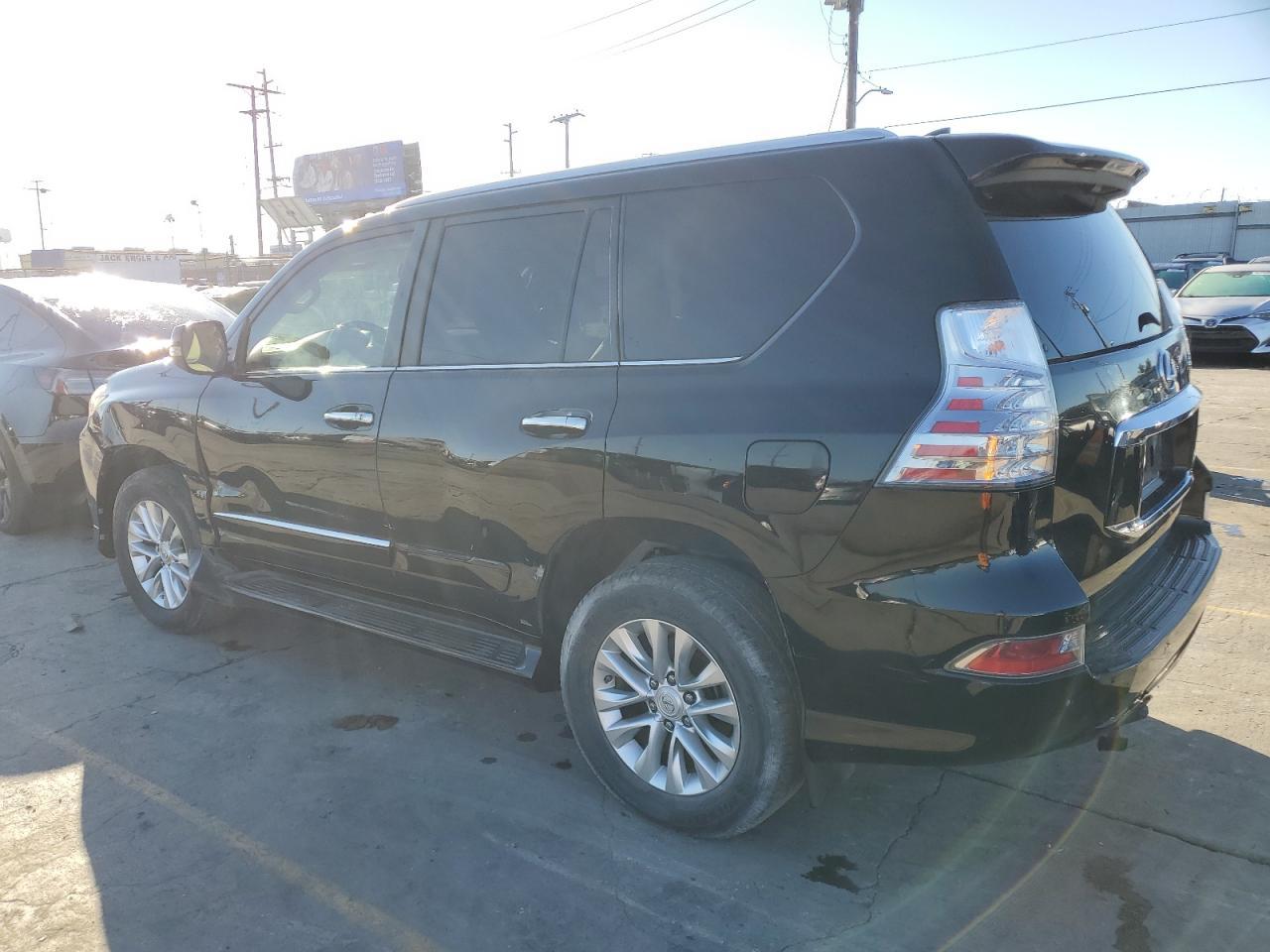 2016 Lexus Gx 460 - Фото 2