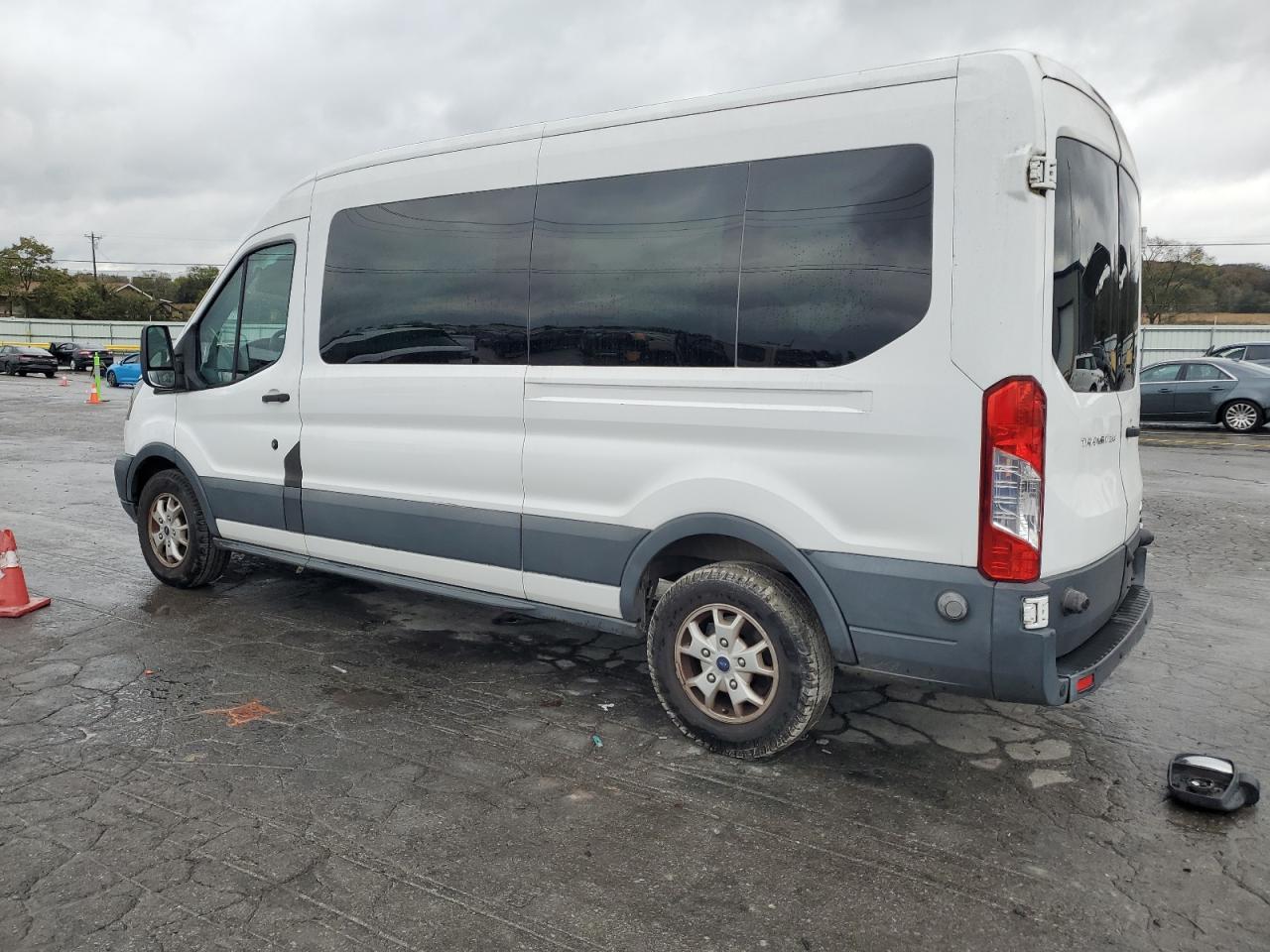 2015 Ford Transit T-350 - Фото 2