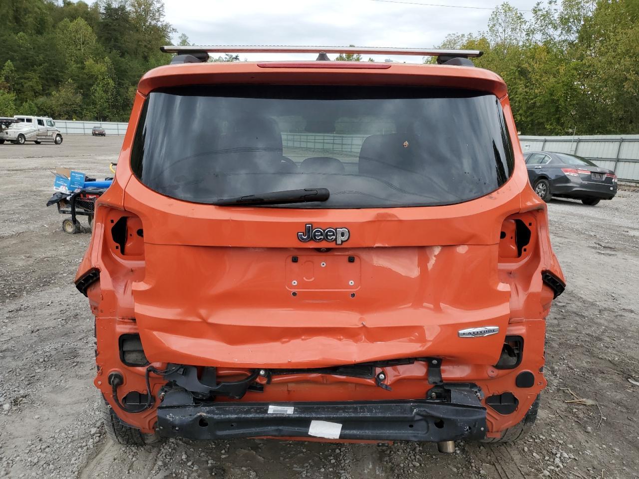 2015 Jeep Renegade Latitude - Фото 6