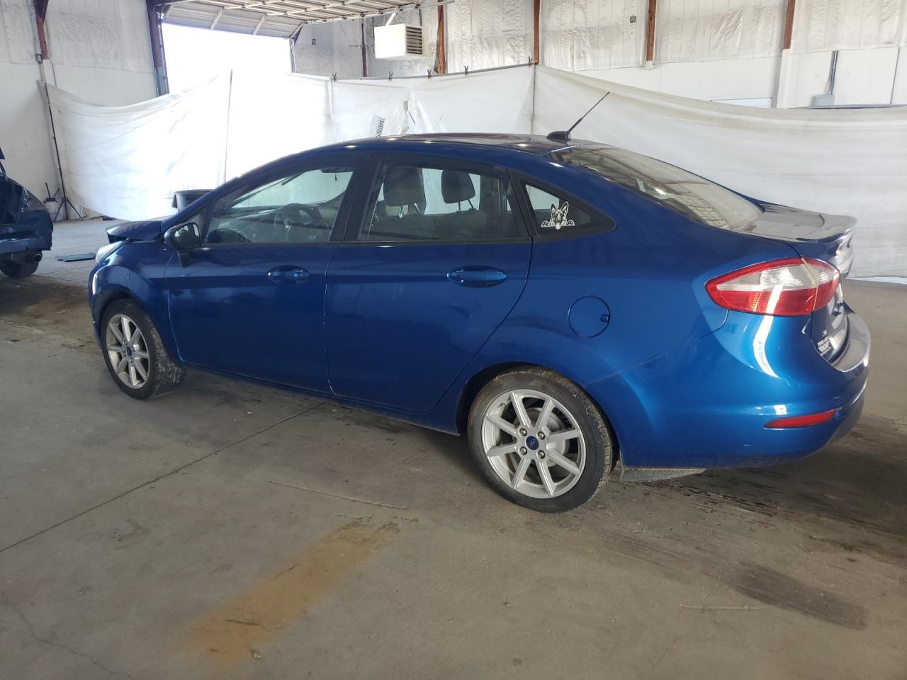 2018 Ford Fiesta Se - Image 2