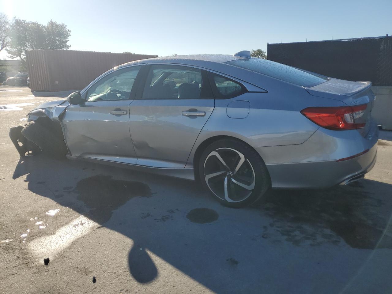 2020 Honda Accord Sport - Image 2