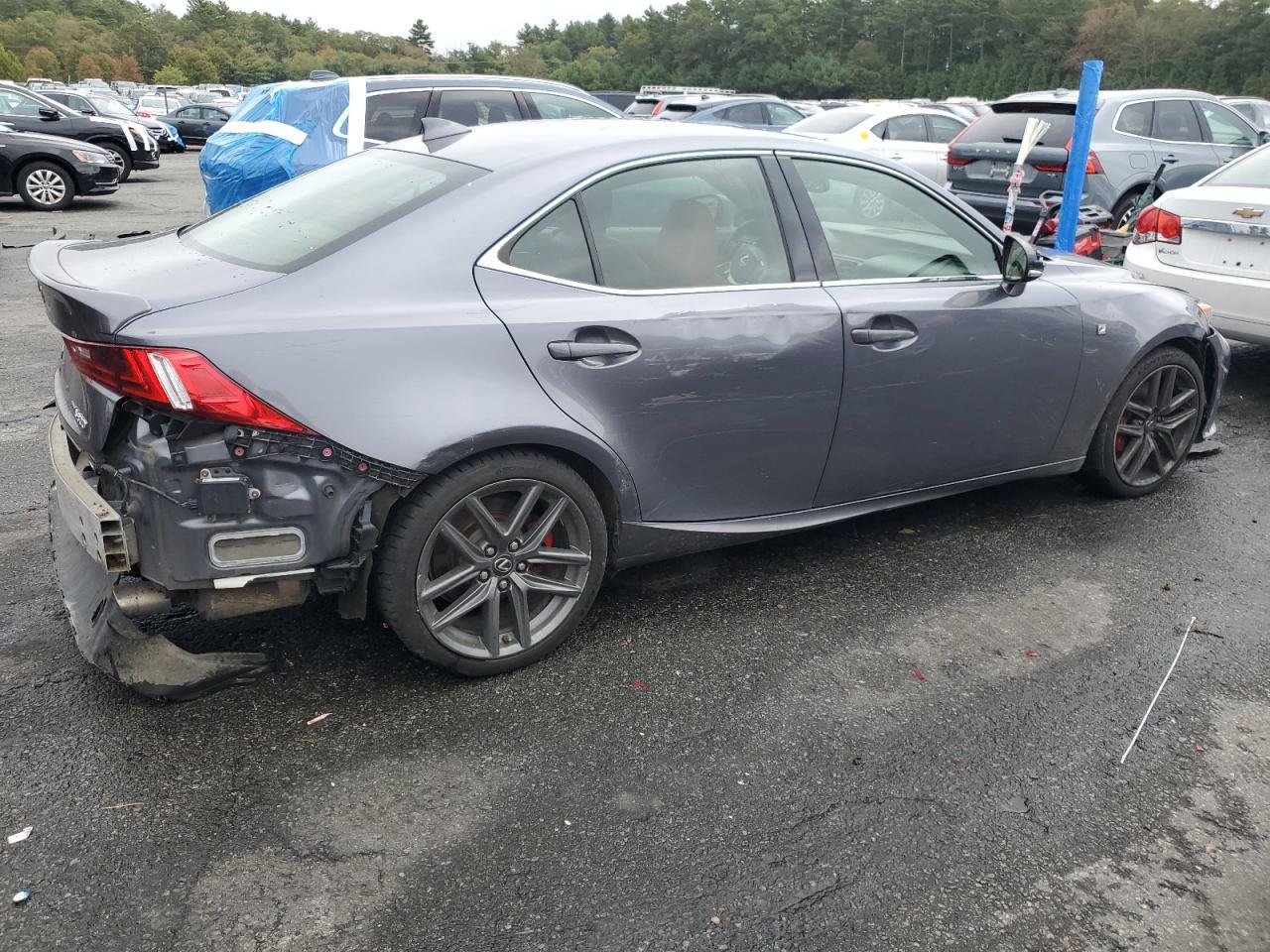 2016 Lexus Is 300 - Image 3