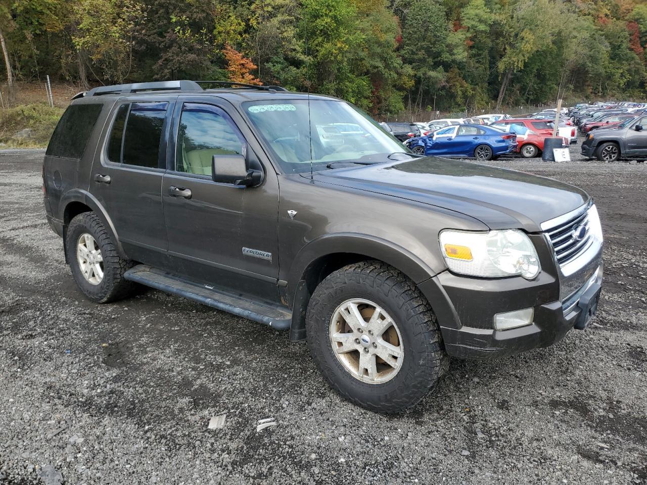 2008 Ford Explorer Xlt - Image 4