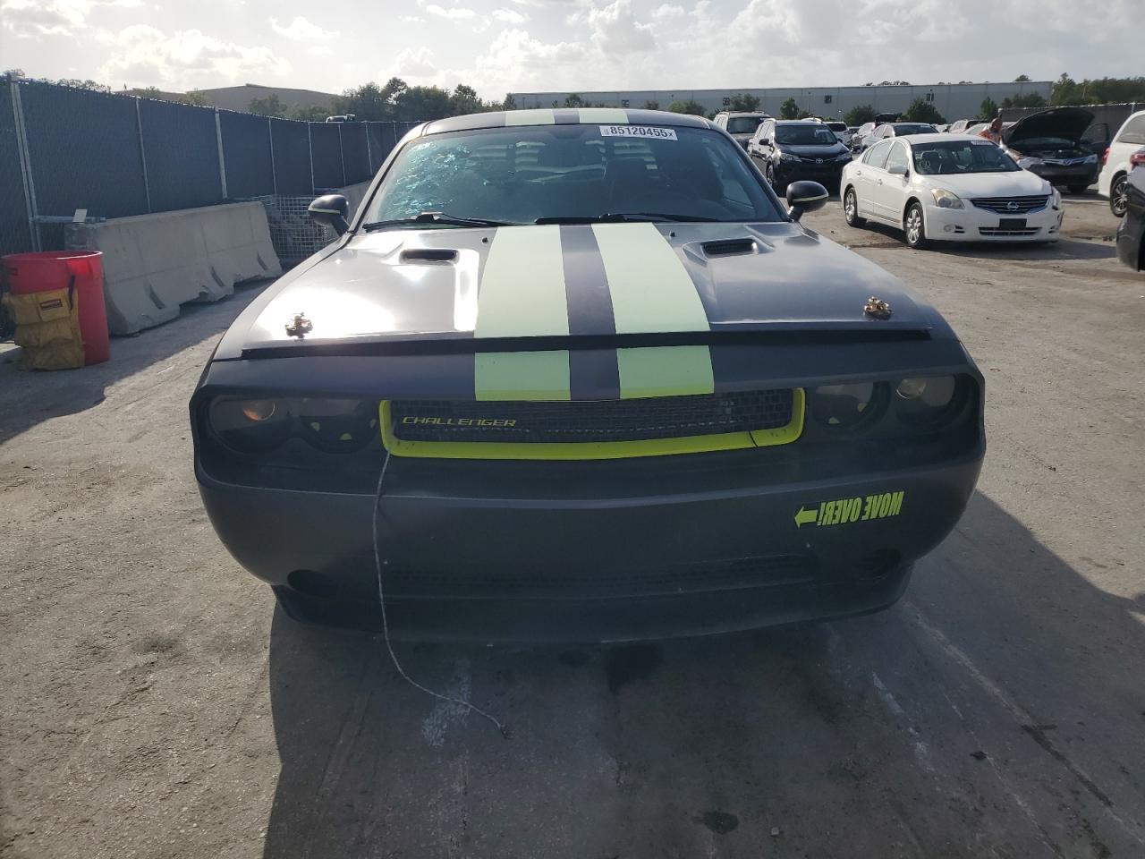 2014 Dodge Challenger R/T - Image 5