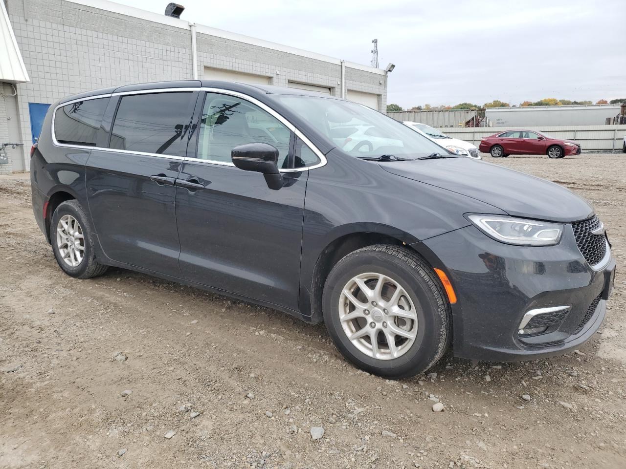 2023 Chrysler Pacifica Touring L - Фото 4