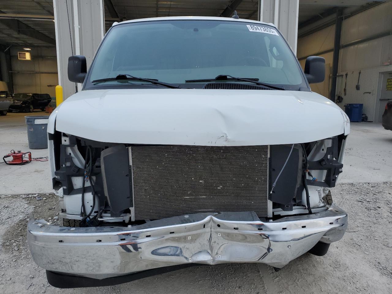 2023 GMC Savana G2500 Ls - Image 5