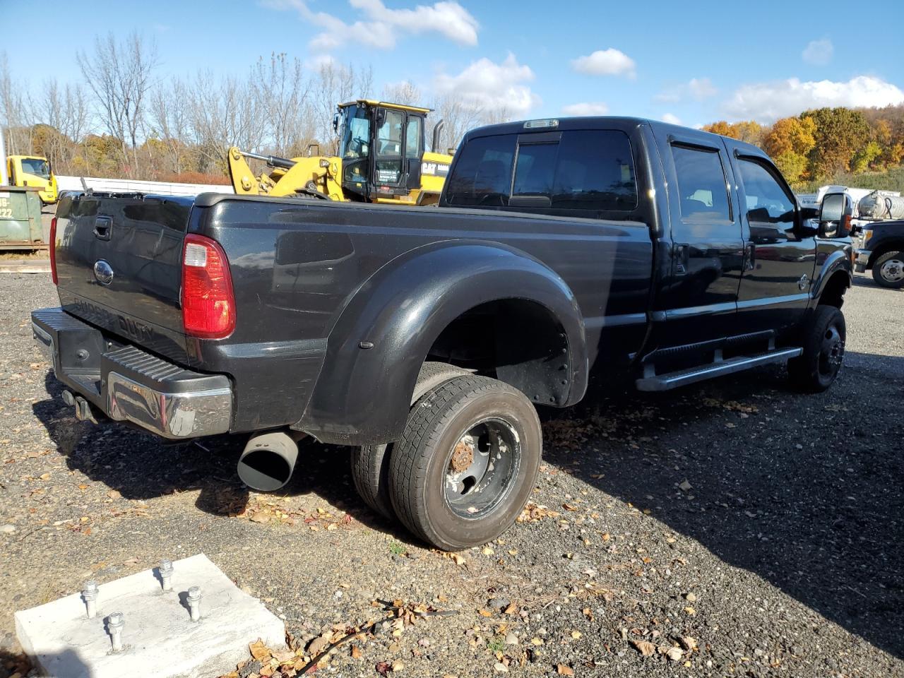 2011 Ford Super Duty F-350 W/D - Фото 3