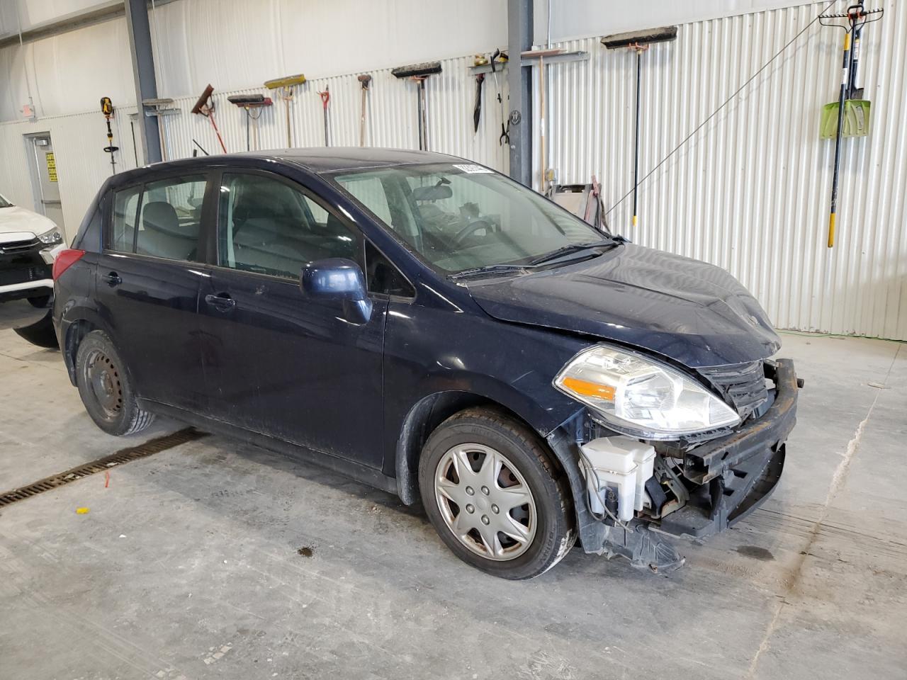 2012 Nissan Versa S - Image 4