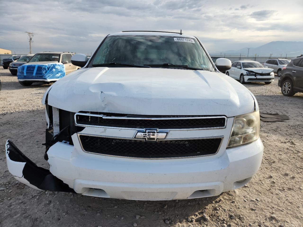 2011 Chevrolet Suburban K1500 Lt - Image 5