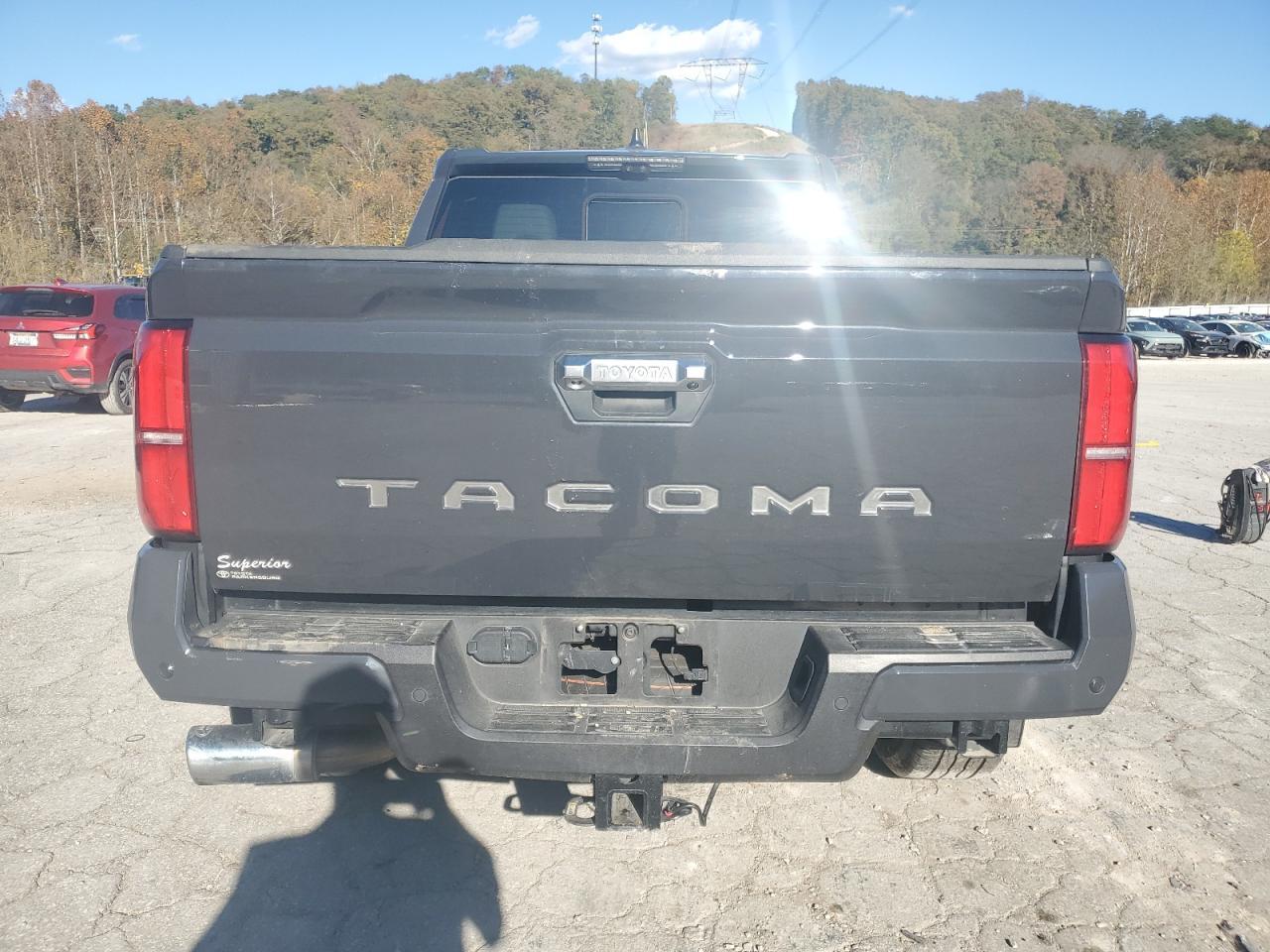 2025 Toyota Tacoma Double Cab - Image 6