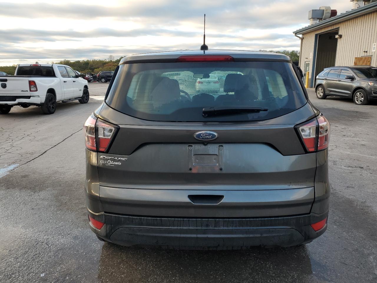 2017 Ford Escape S - Image 6