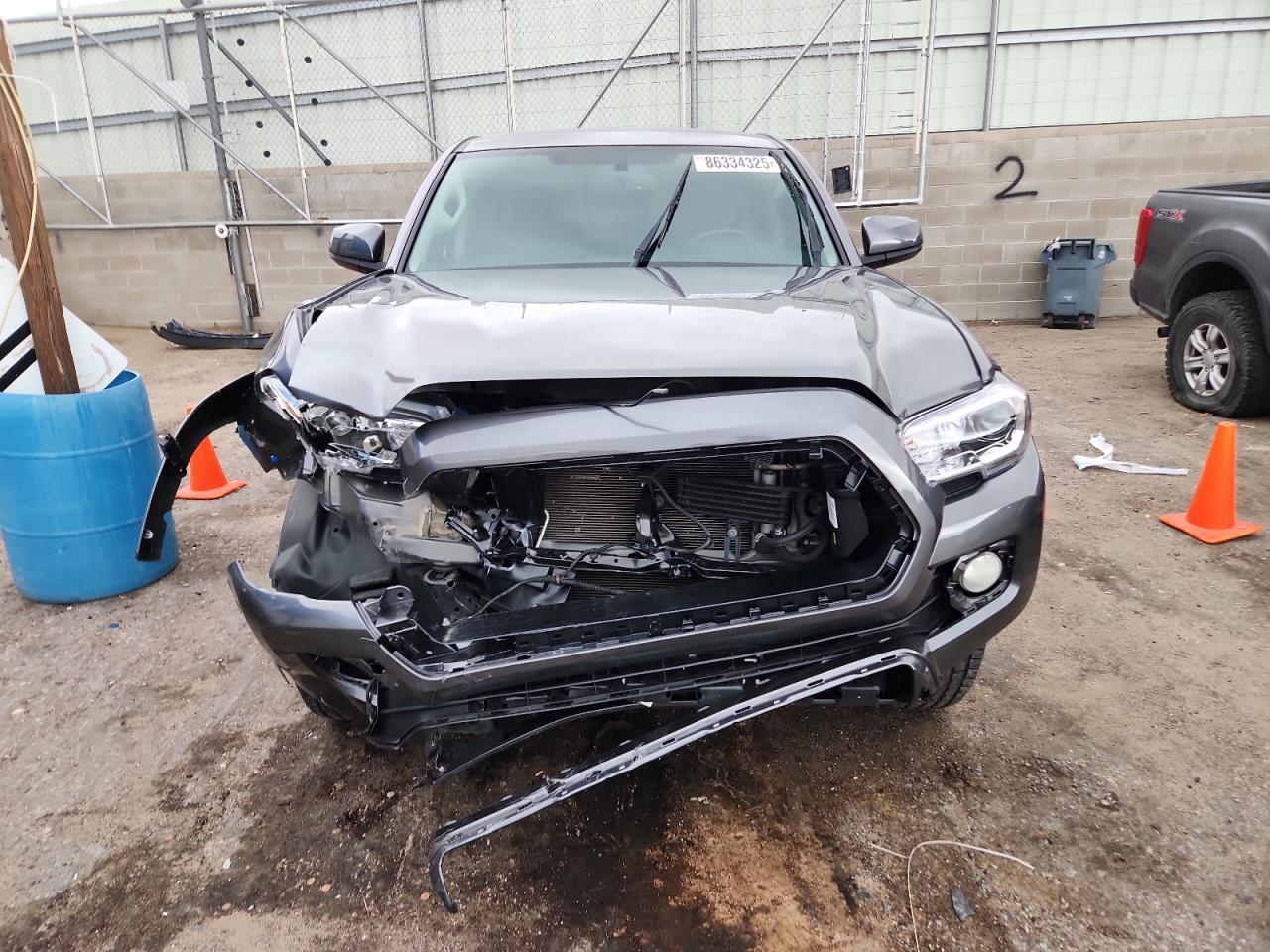 2017 Toyota Tacoma Double Cab - Image 5