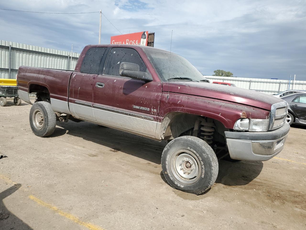 2001 Dodge Ram 2500 - Image 4