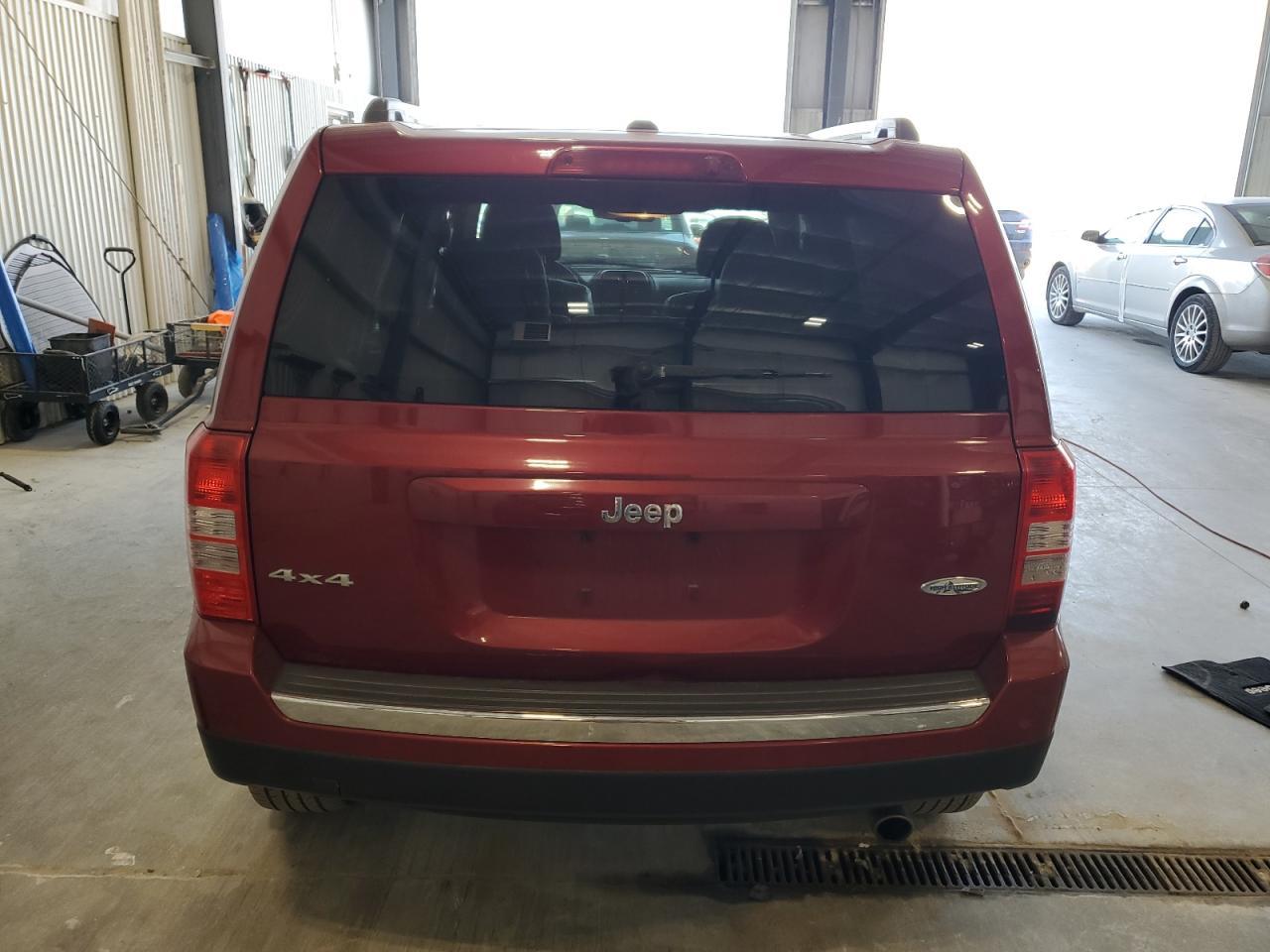 2016 Jeep Patriot Latitude - Фото 6