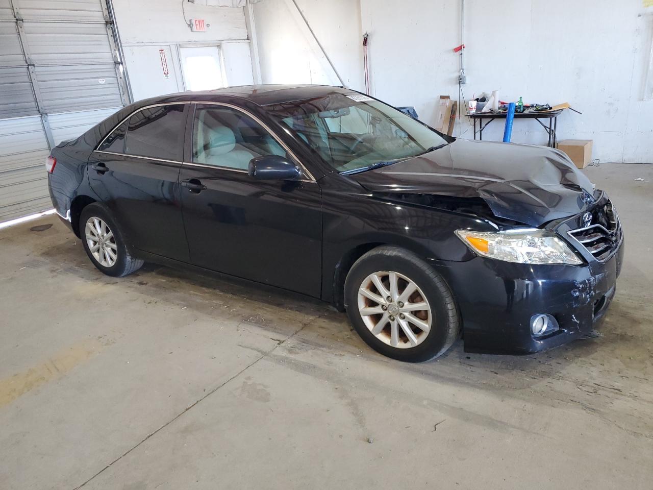 2011 Toyota Camry Base - Фото 4