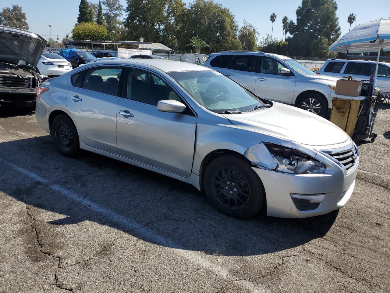 2013 Nissan Altima 2.5 - Фото 4