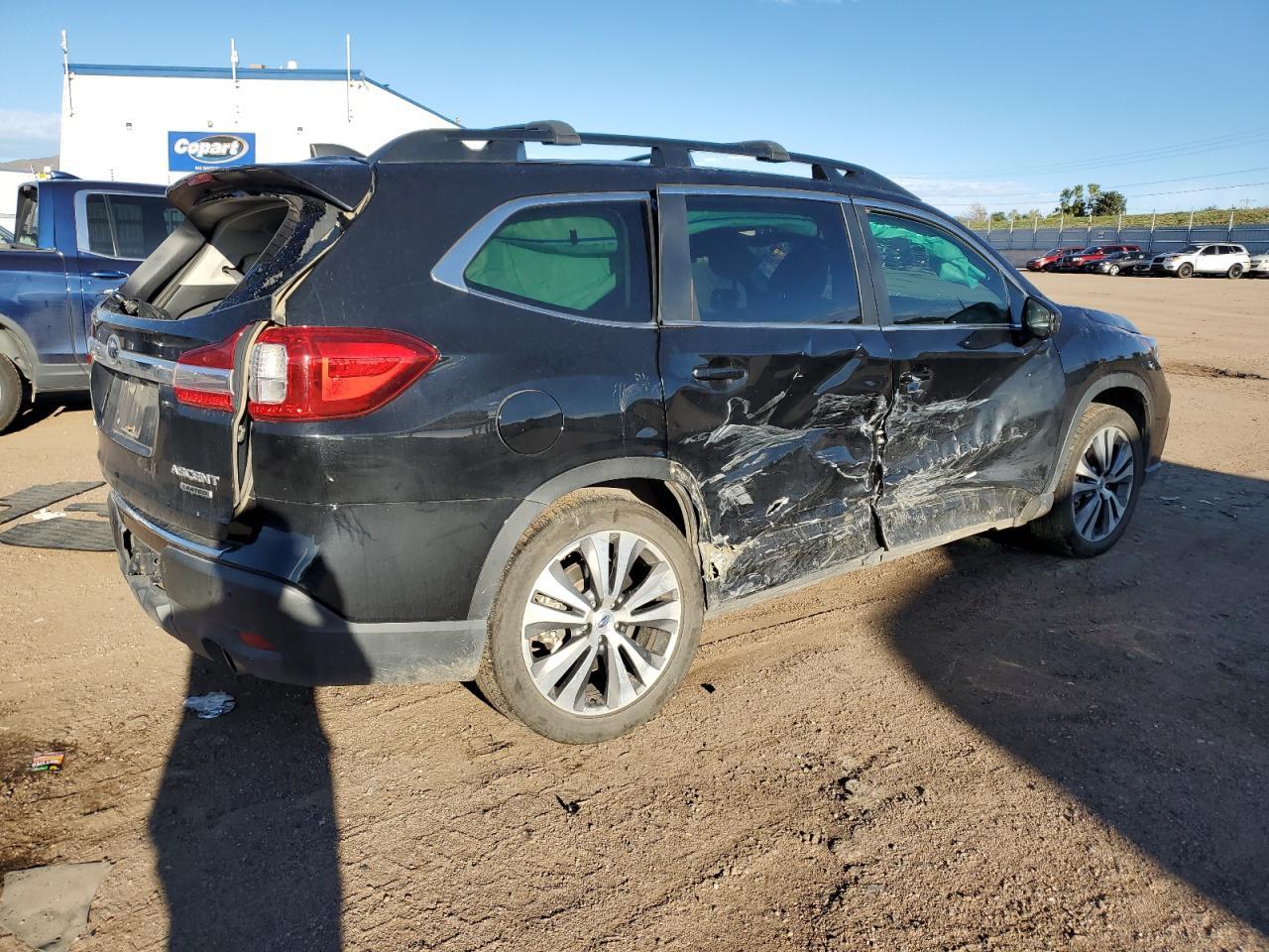 2022 Subaru Ascent Limited - Фото 3