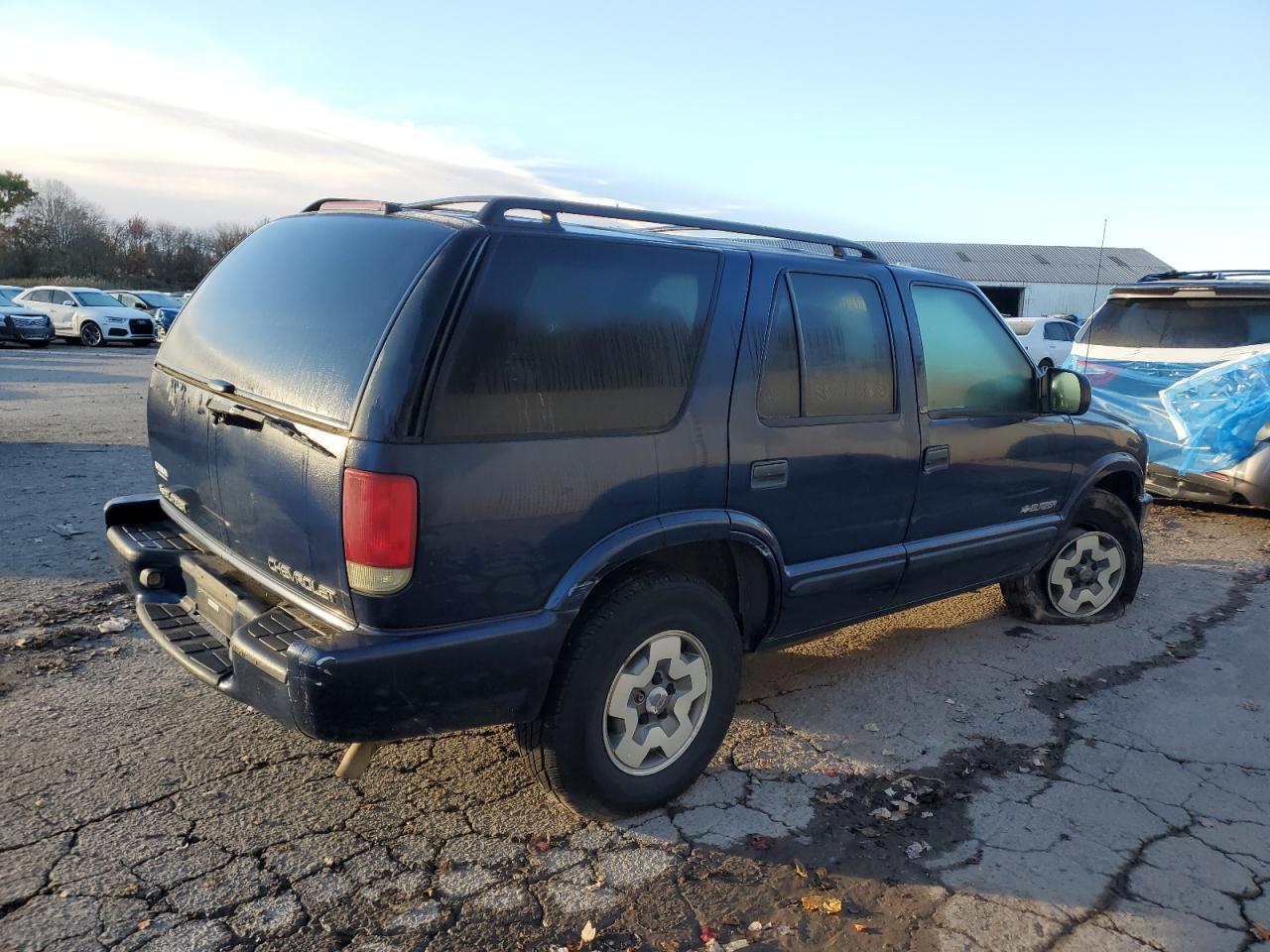 2003 Chevrolet Blazer - Фото 3