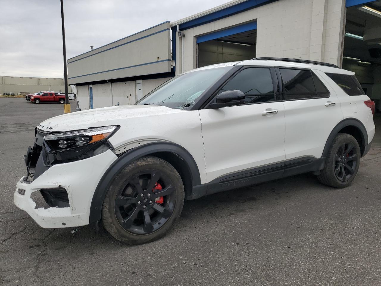 2022 Ford Explorer St