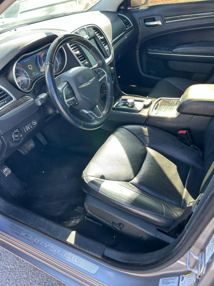 2016 Chrysler 300C - Фото 5