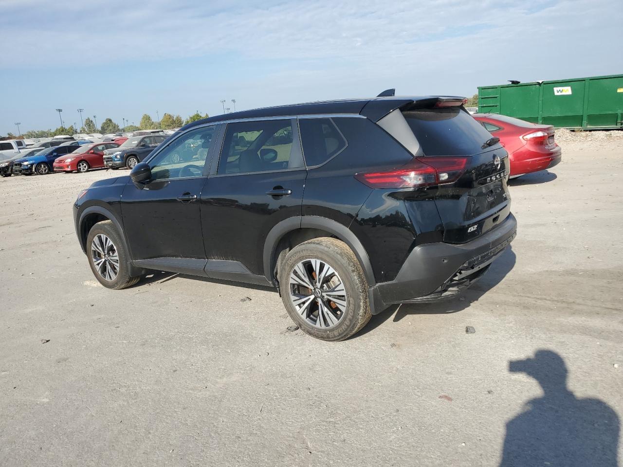 2023 Nissan Rogue Sv - Фото 2