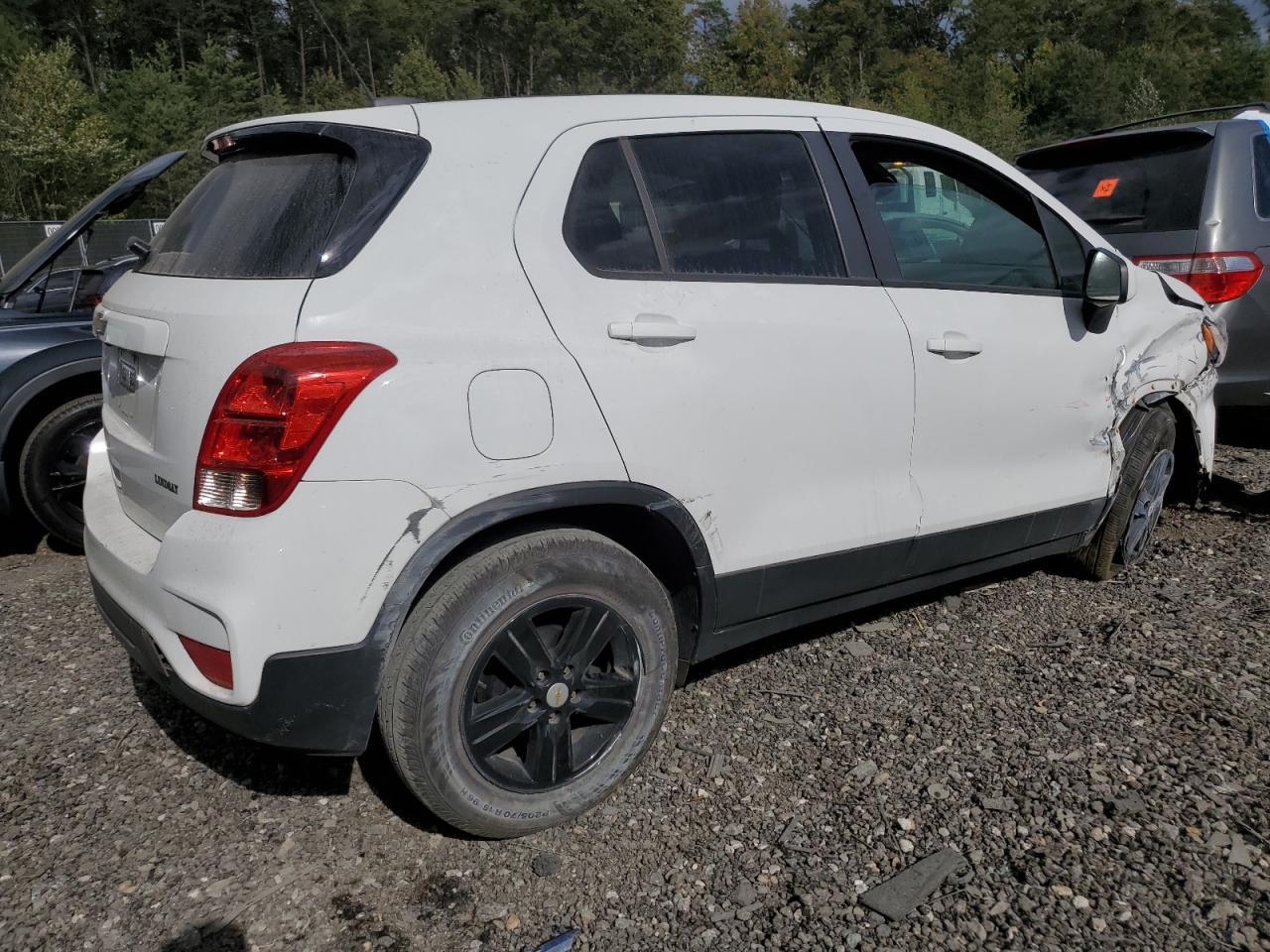 2020 Chevrolet Trax Ls - Фото 3