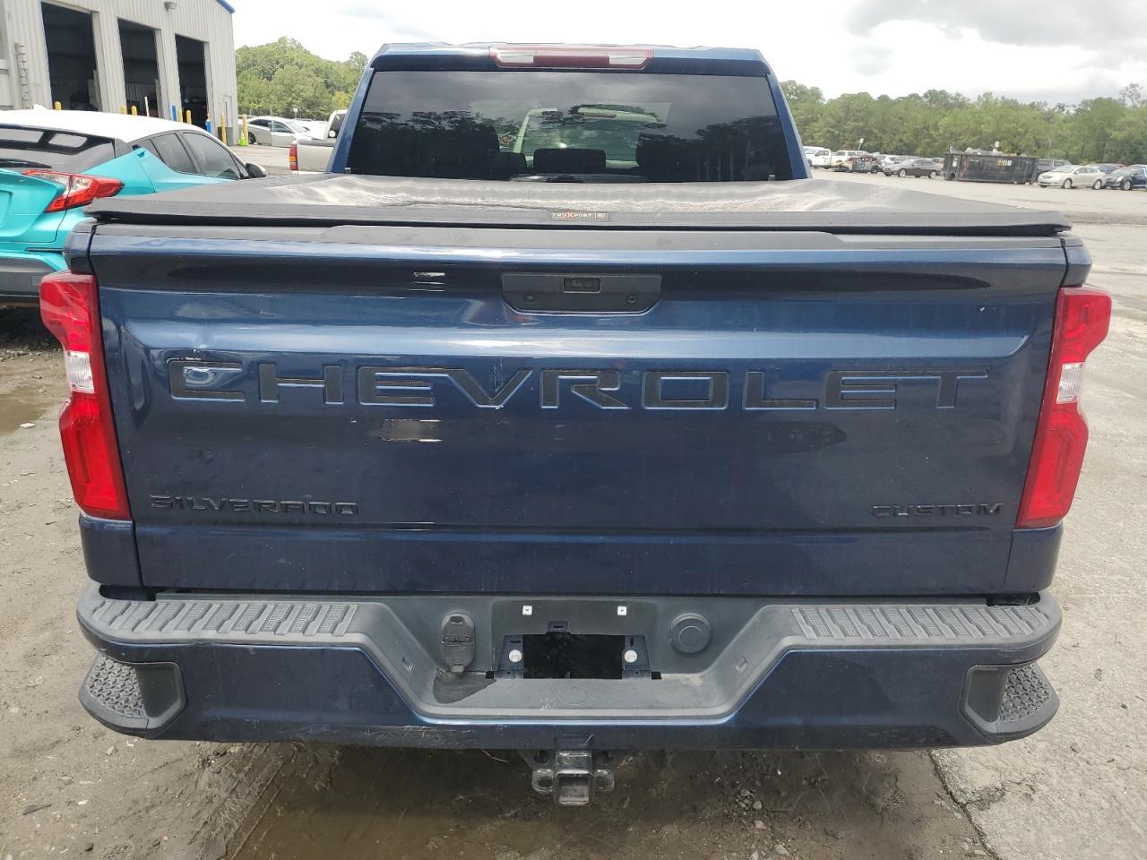 2022 Chevrolet Silverado Ltd C1500 Custom - Image 6