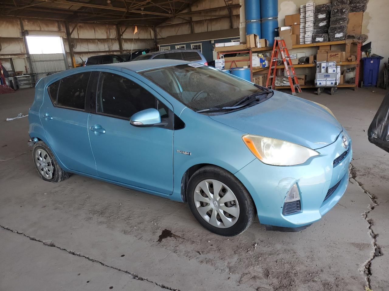 2013 Toyota Prius C - Фото 4