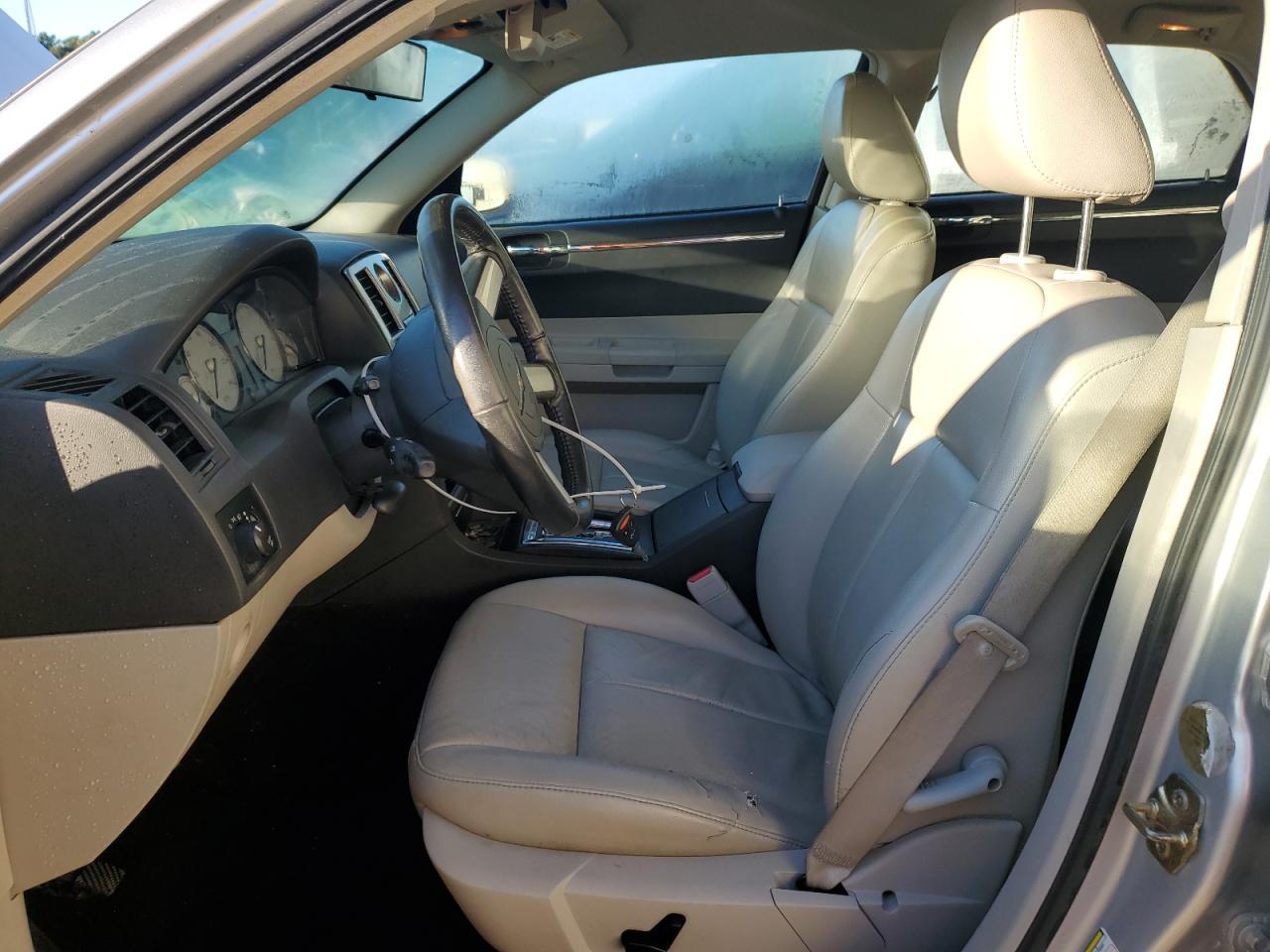 2006 Chrysler 300 Touring - Фото 7