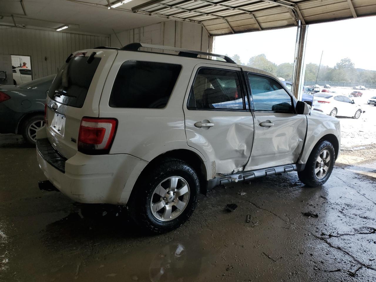 2011 Ford Escape Limited - Фото 3