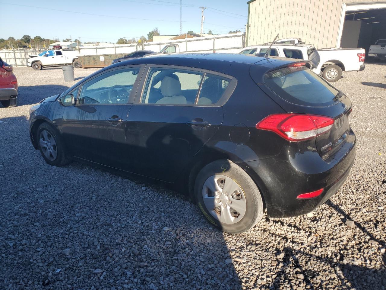 2017 Kia Forte Lx - Image 2