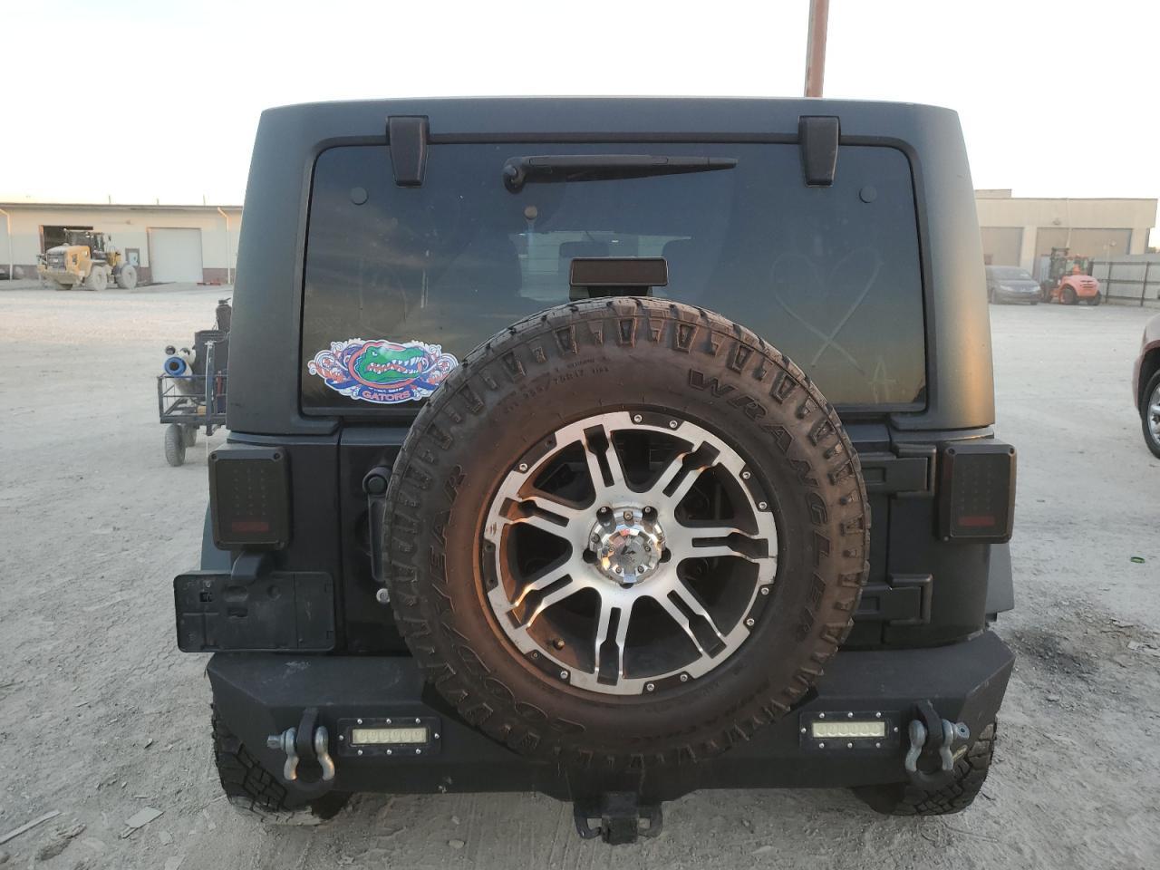 2013 Jeep Wrangler Unlimited Sport - Фото 6