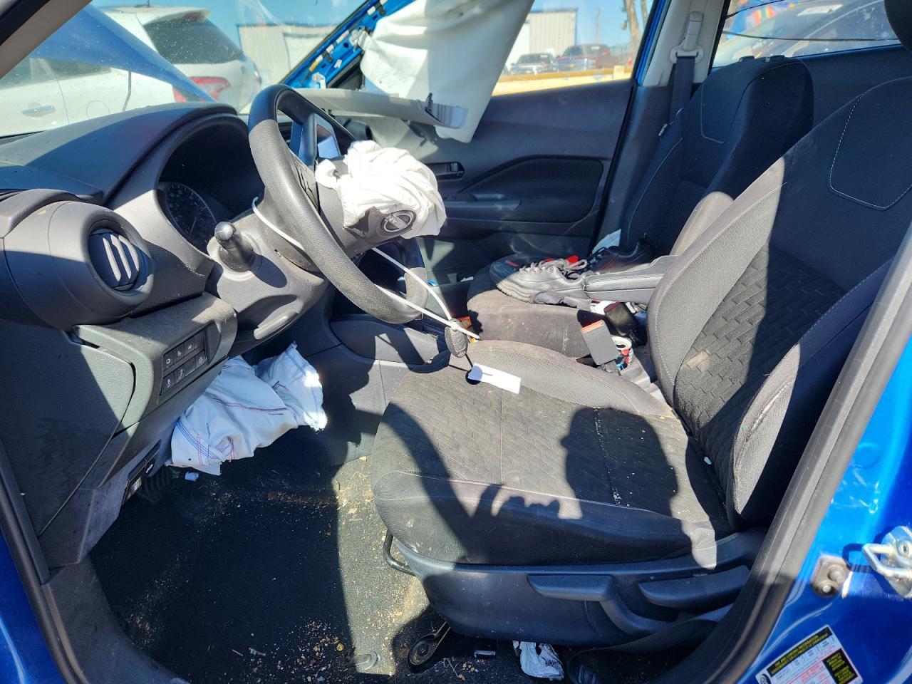 2022 Nissan Kicks S - Image 7