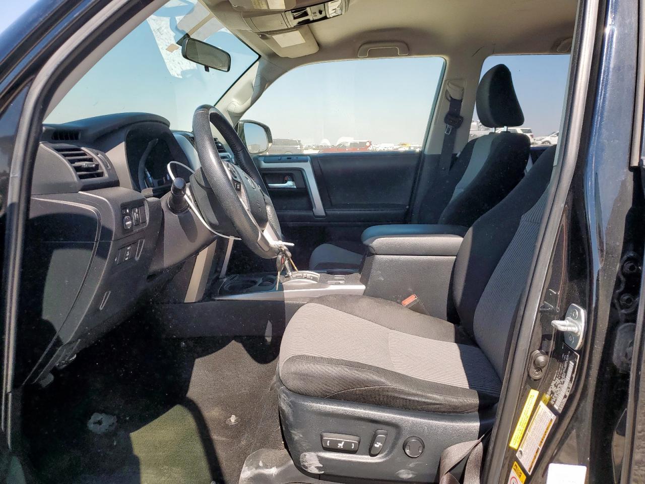 2018 Toyota 4Runner Sr5 - Image 7