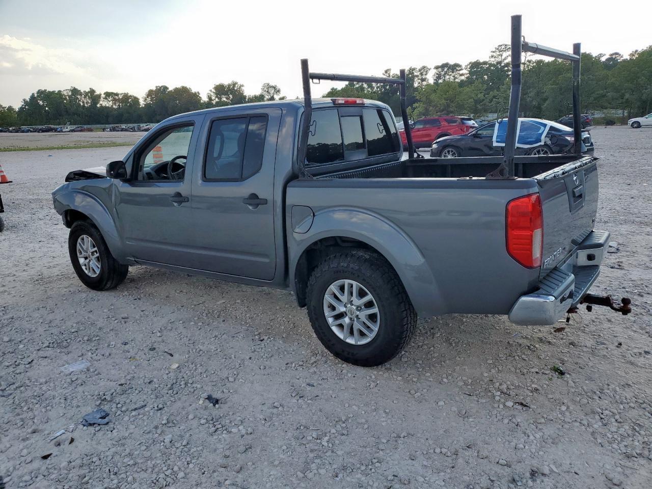 2019 Nissan Frontier S - Фото 2