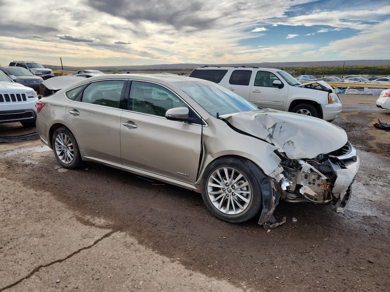 2016 Toyota Avalon Hybrid - Фото 4