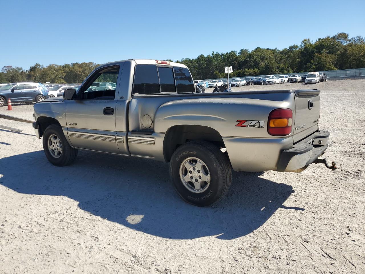 2000 Chevrolet Silverado K1500 - Фото 2
