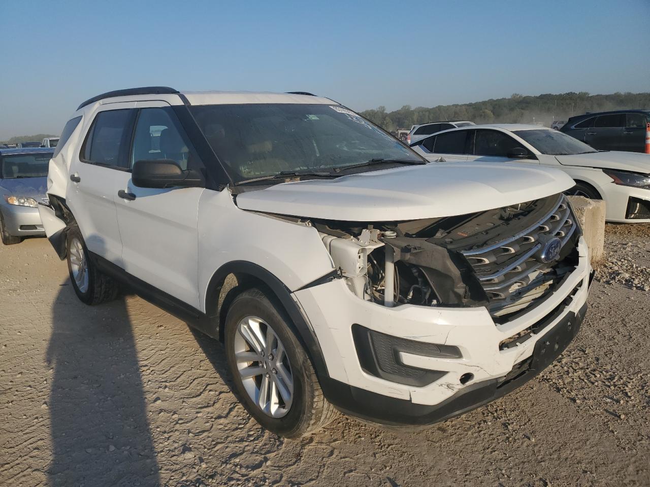 2016 Ford Explorer - Фото 4