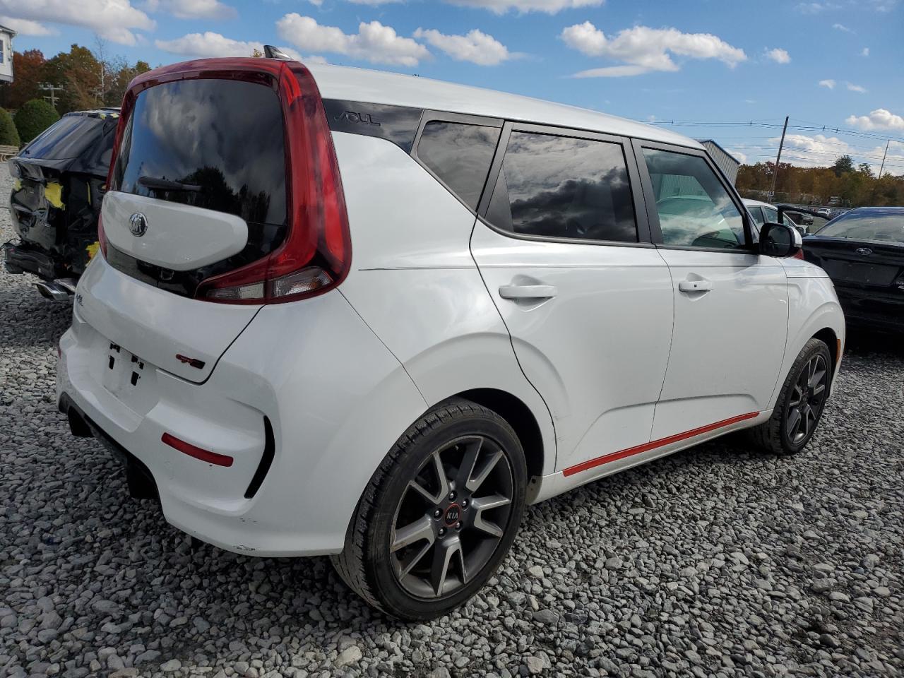 2020 Kia Soul Gt Line - Image 3