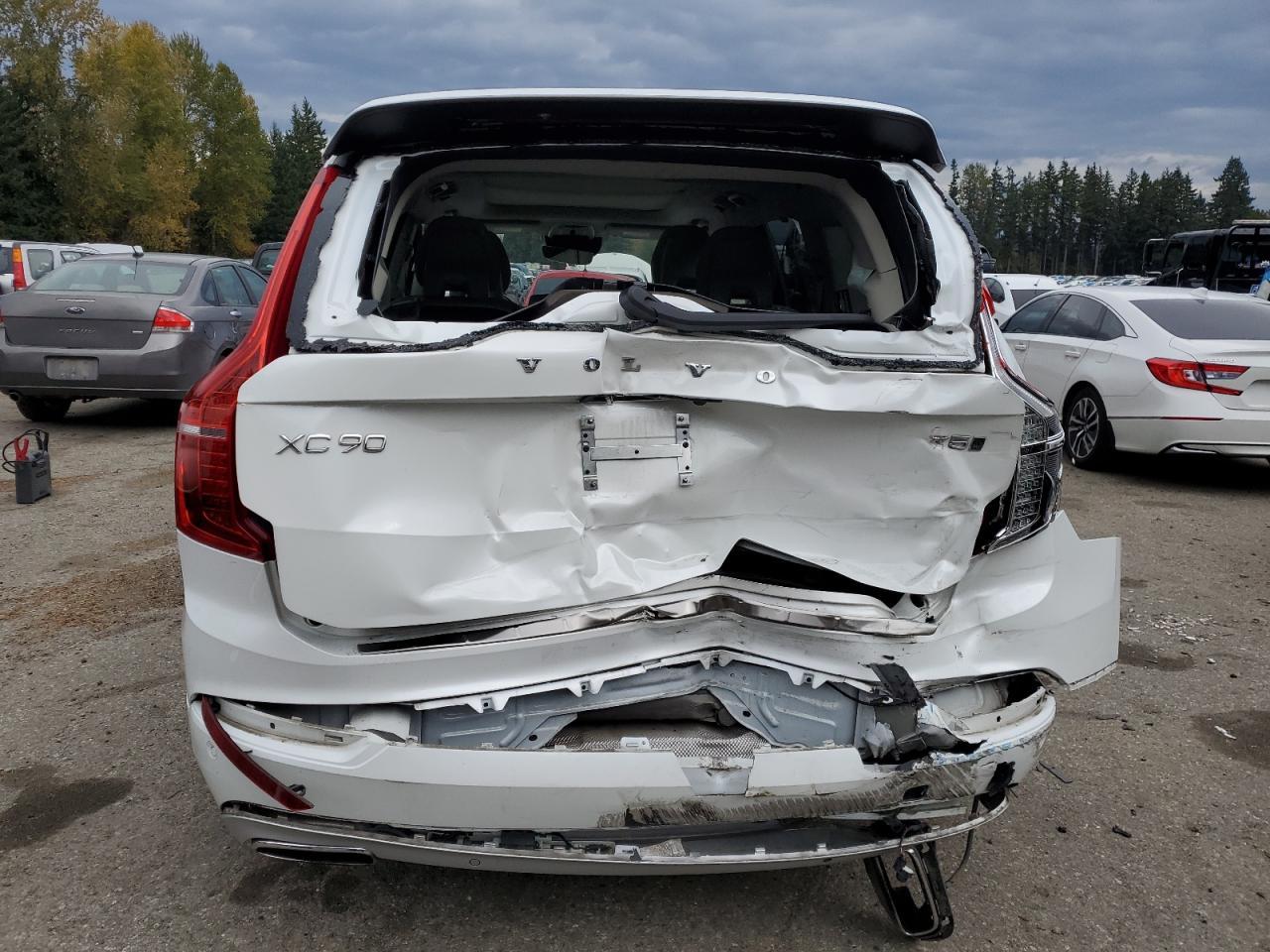 2020 Volvo Xc90 T5 Momentum - Фото 6