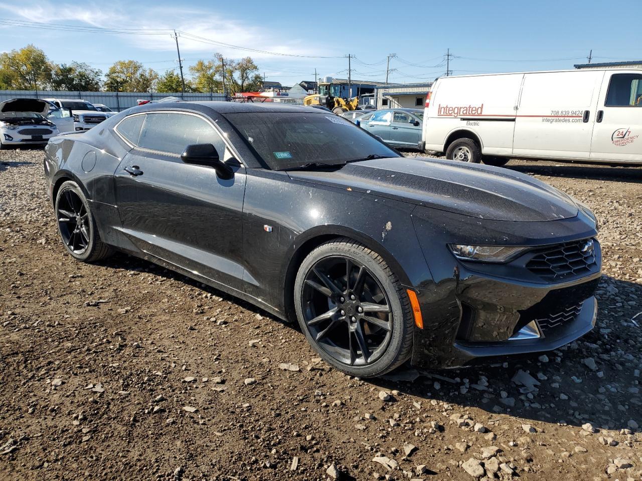 2021 Chevrolet Camaro Ls - Фото 4