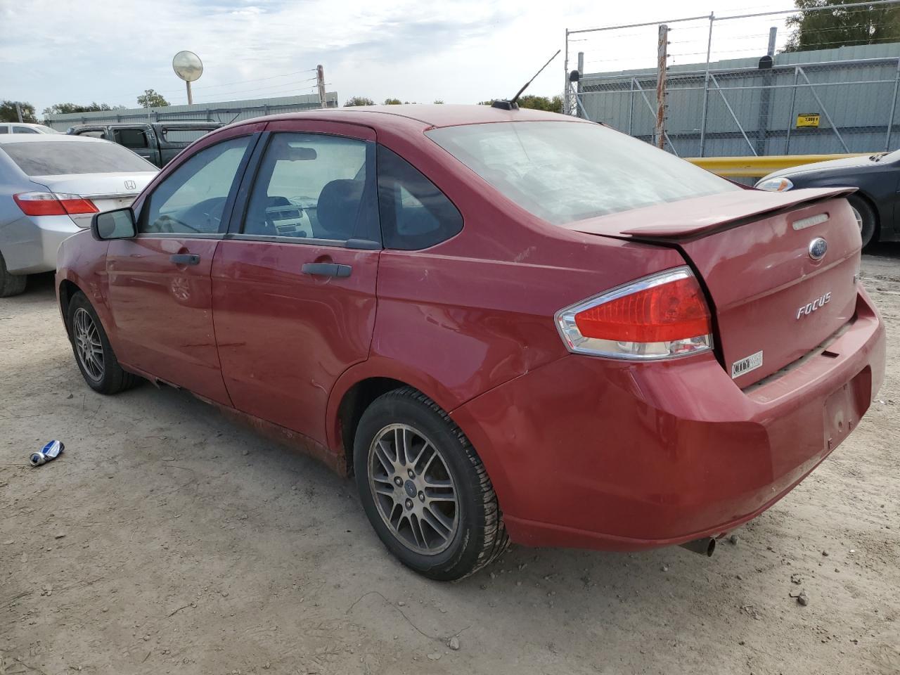 2010 Ford Focus Se - Фото 2