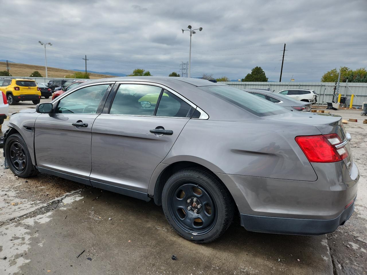 2014 Ford Taurus Police Interceptor - Фото 2