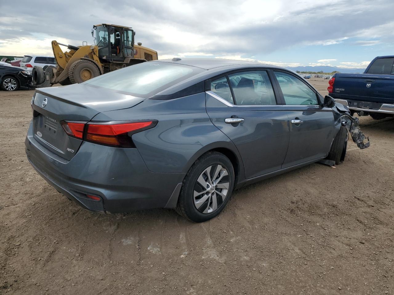 2020 Nissan Altima 2.5 S - Фото 3