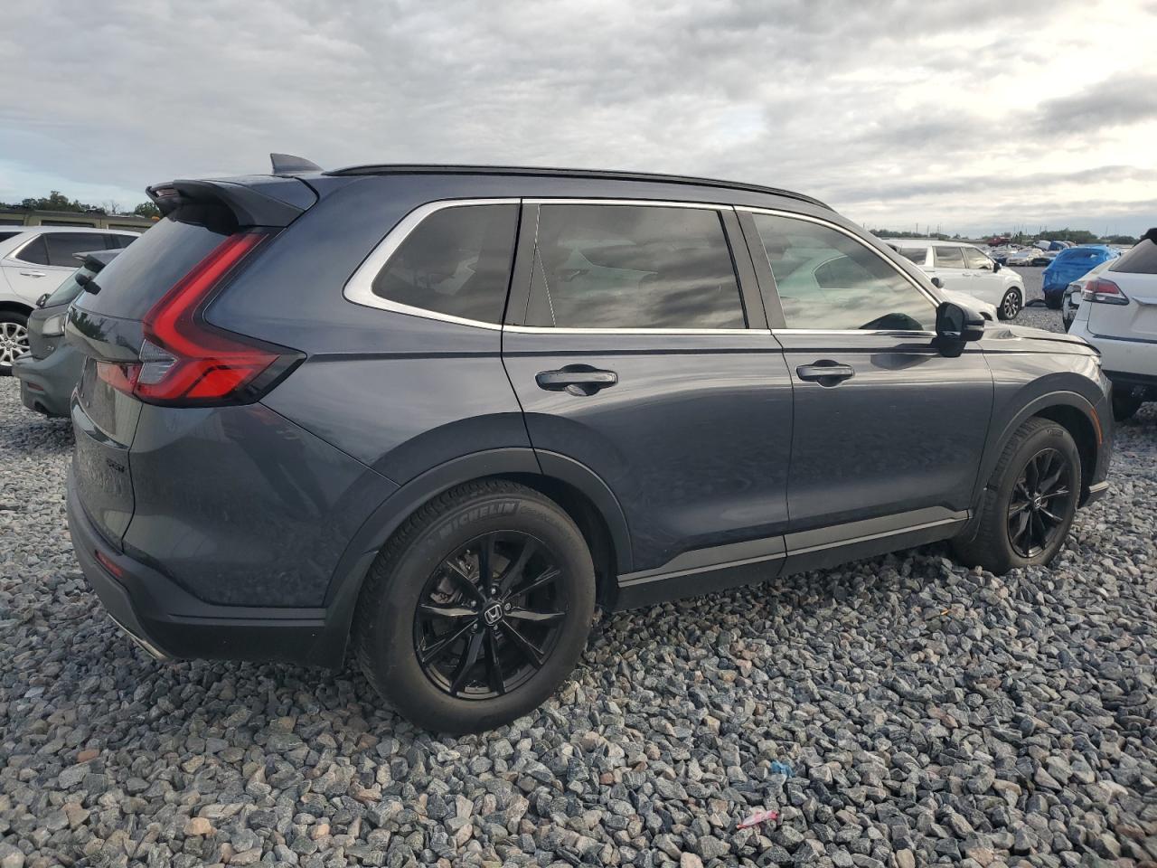 2024 Honda Cr-V Sport - Image 3