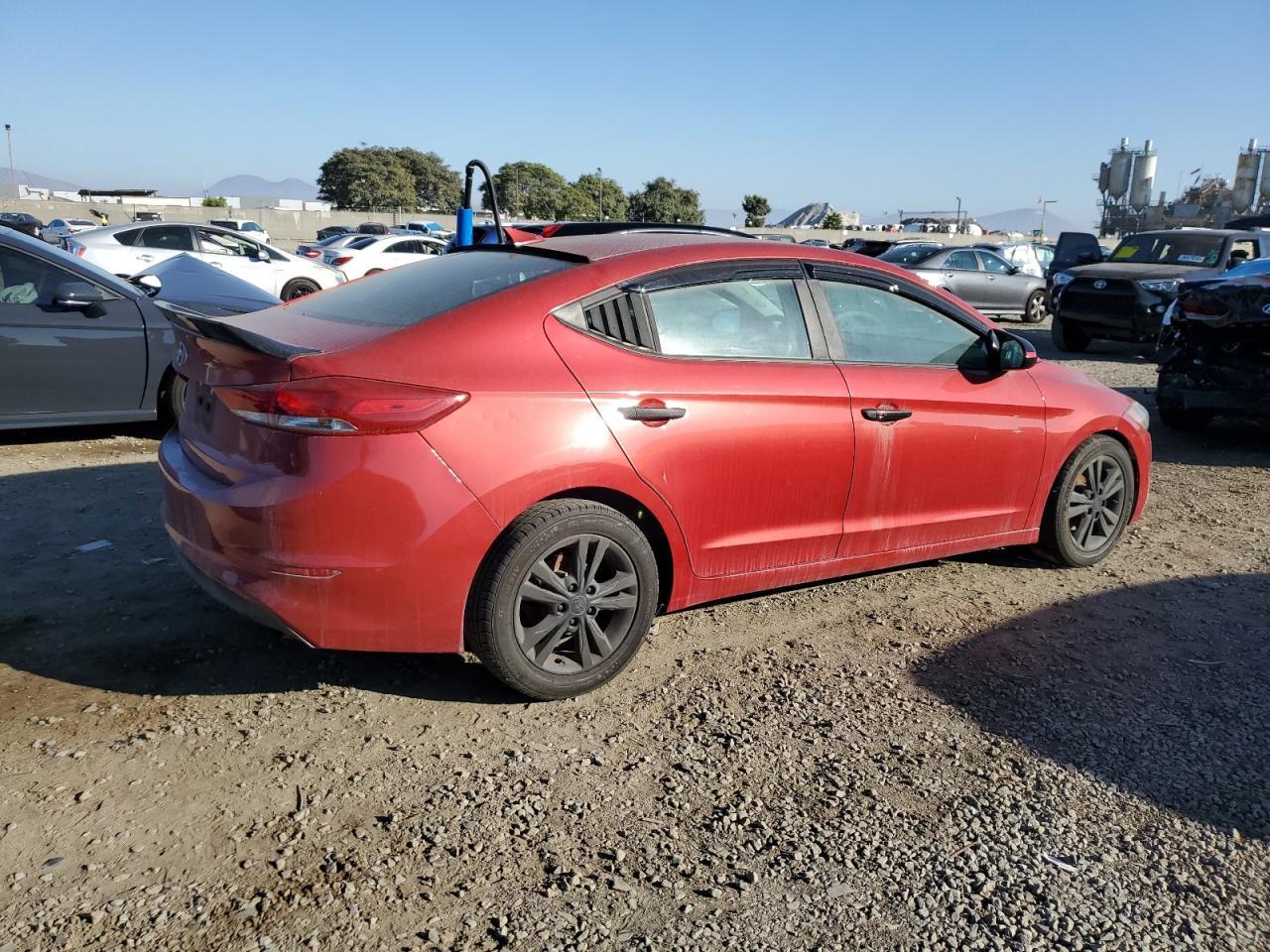 2018 Hyundai Elantra Sel - Image 3