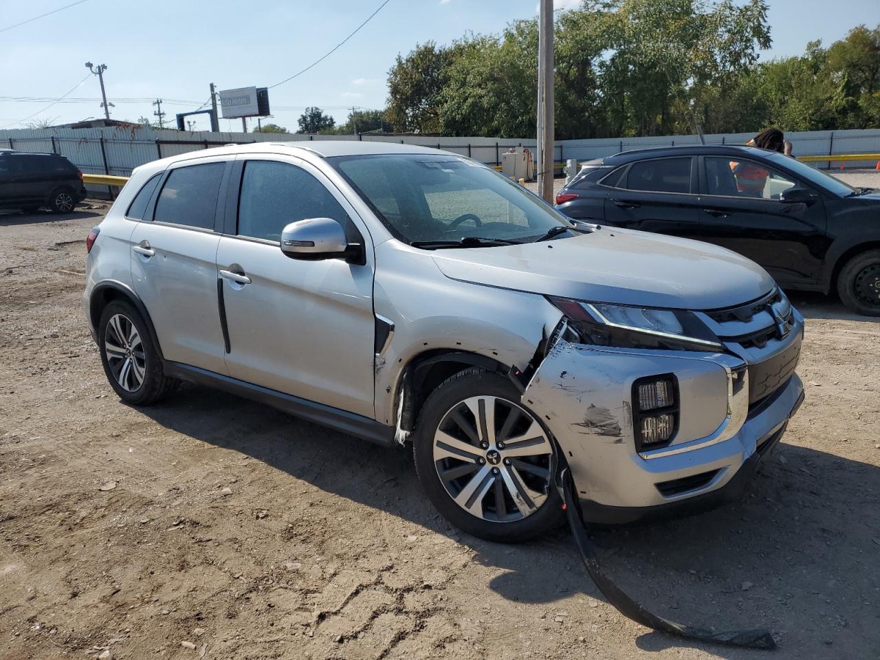 2021 Mitsubishi Outlander Sport Es - Фото 4