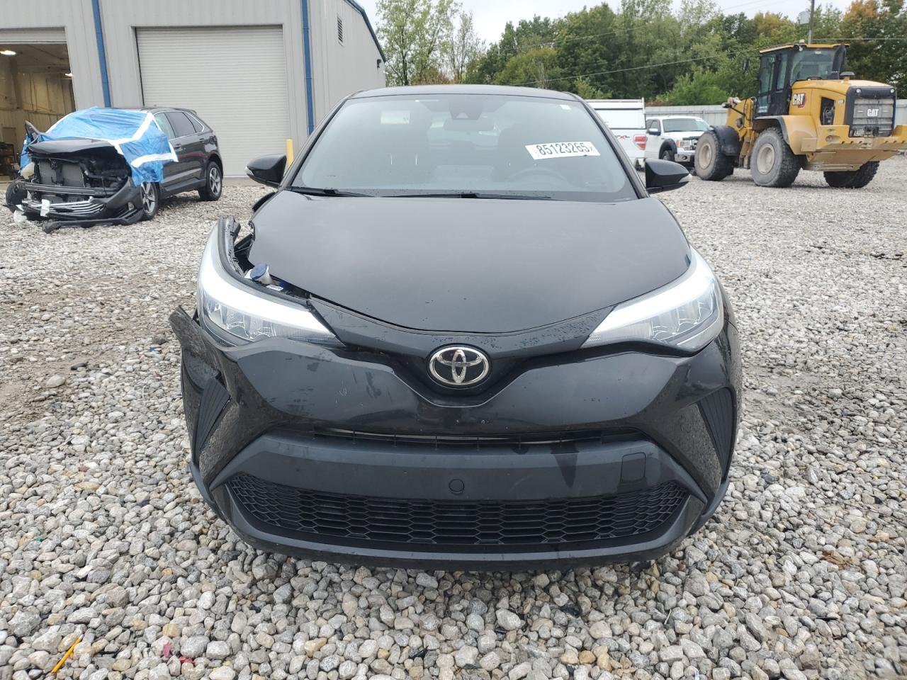 2020 Toyota C-Hr Xle - Фото 5