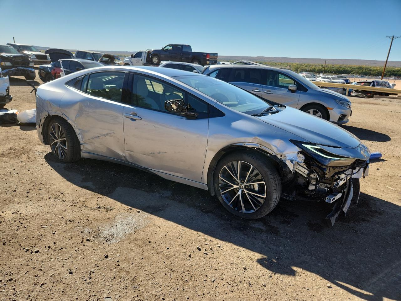 2025 Toyota Prius Le - Фото 4